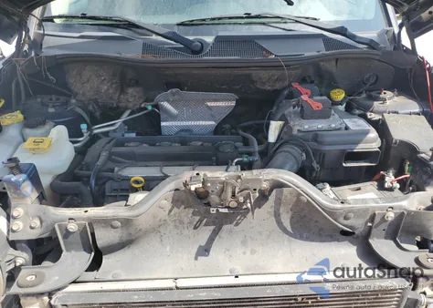 2016 Jeep Patriot Latitude z USA, uszkodzony, nr VIN 1C4NJPFB2GD814383